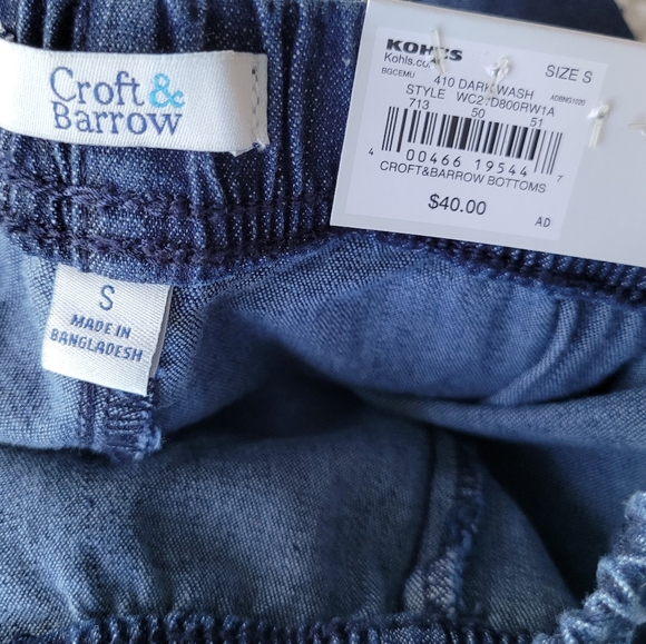Croft & Barrow. Small. NWT. Dk Wash. - Picture 7 of 10